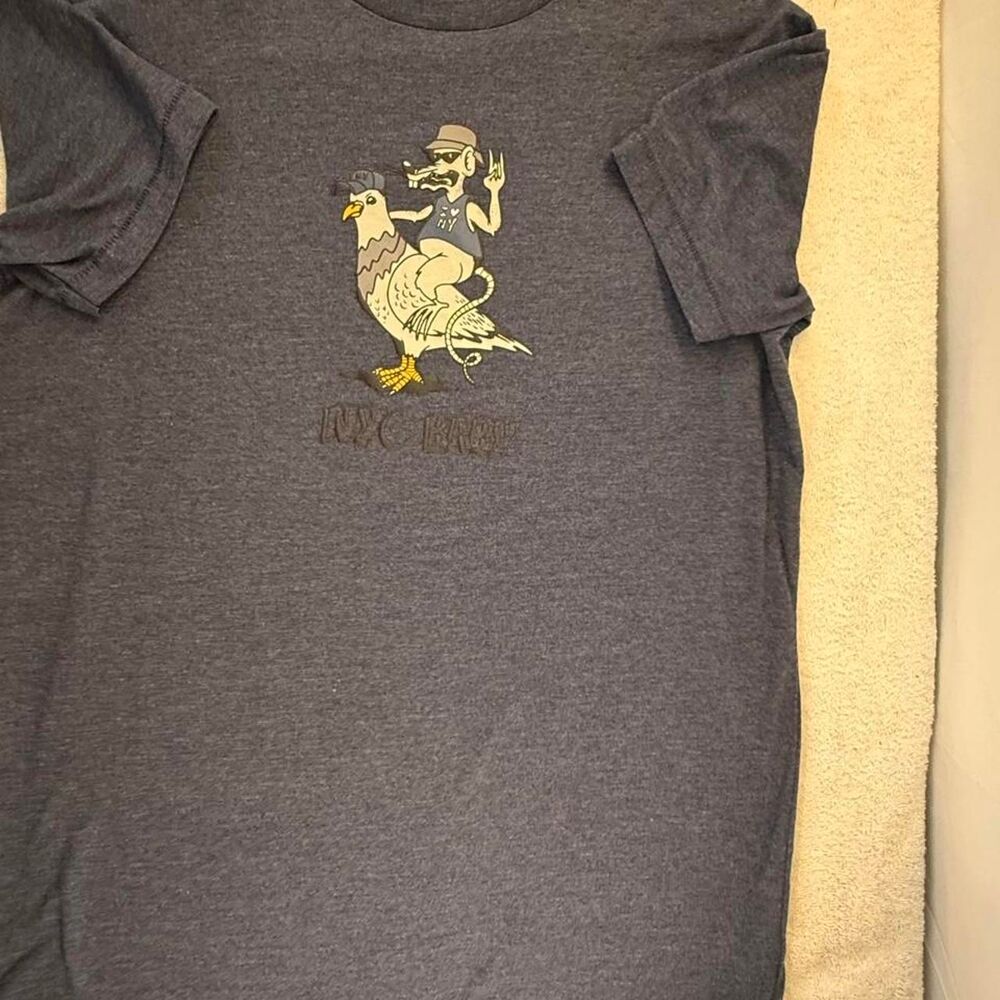 Aeropostale Women's Grey and Navy T-shirt